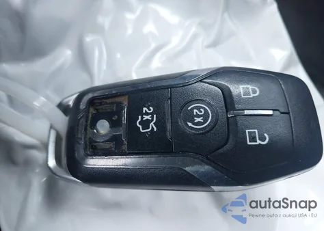 2014 Ford Fusion Hybrid Titanium из США, поврежденный, VIN 3FA6P0RU5ER306684